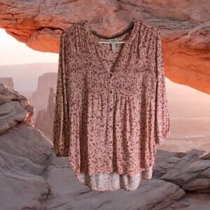 Knox Rose small 3/4 sleeve high low pink floral rayon baby doll top.